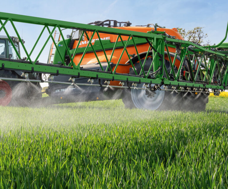 AMAZONE AmaXact Precision Spraying Tech Boosts Spot Weed Control with Pulse-Modulated Nozzle Body